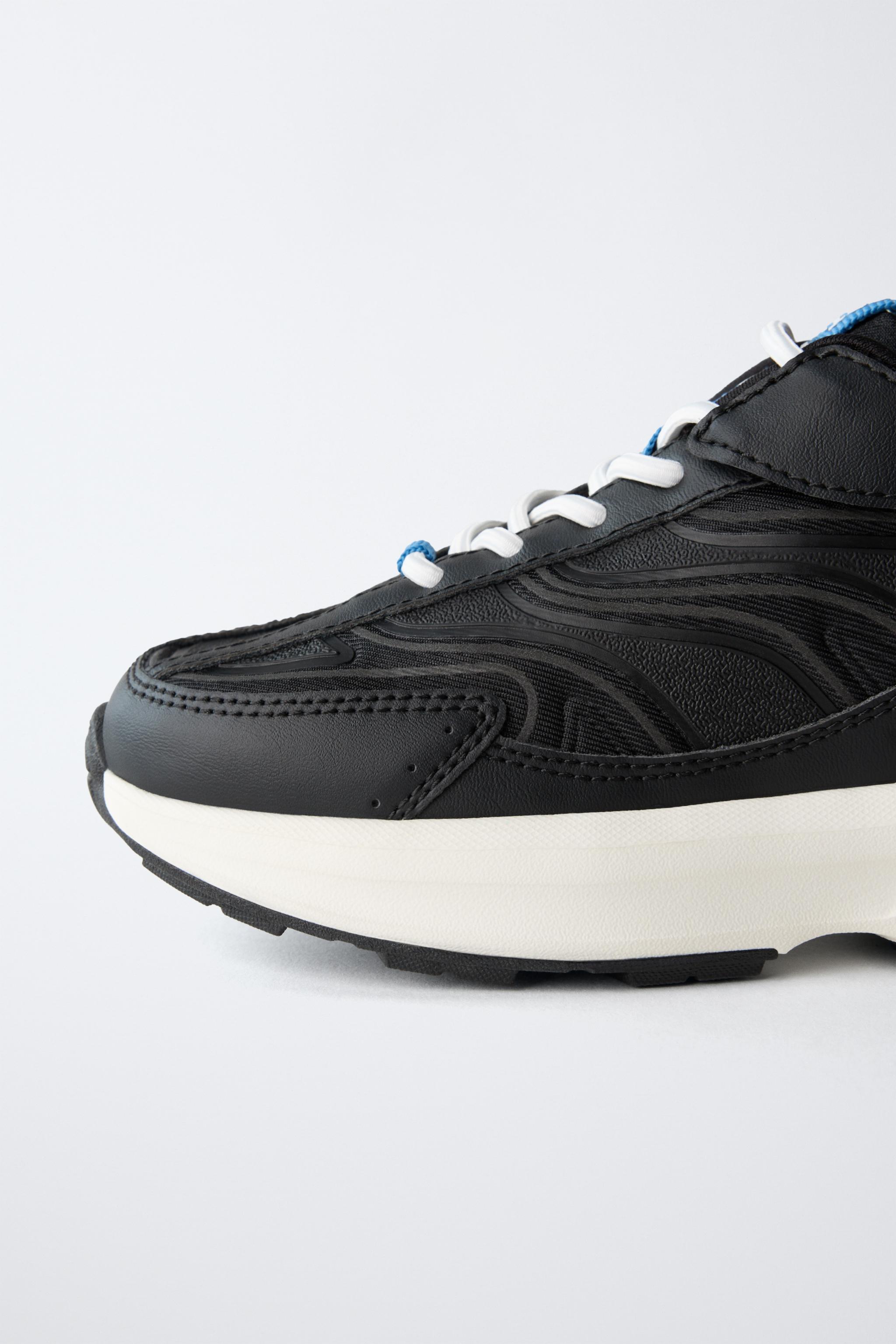 AIR CHAMBER SNEAKERS